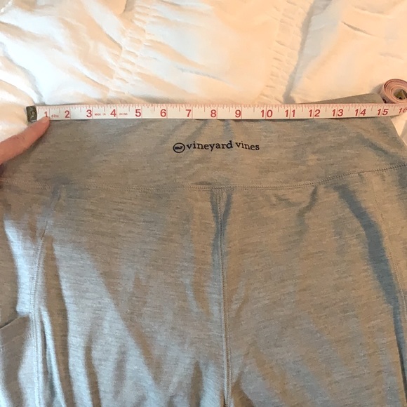 NWDT Vineyard Vines Performance 7/8 Leggings in Sharkskin gray, size L - Picture 9 of 9